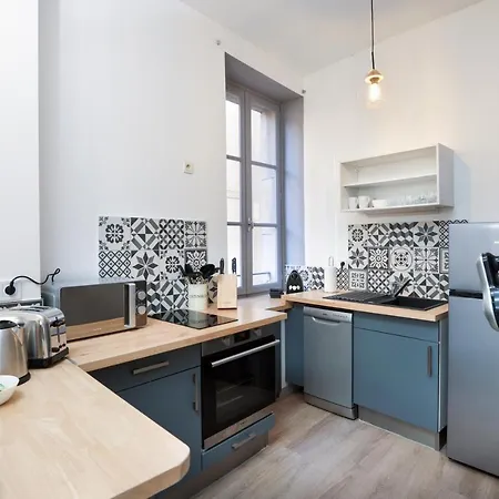 Appartement N1 Des Etudes Cosy Duplex Netflix Balcon Conciergeriedamecarcas à Carcassonne Extérieur photo